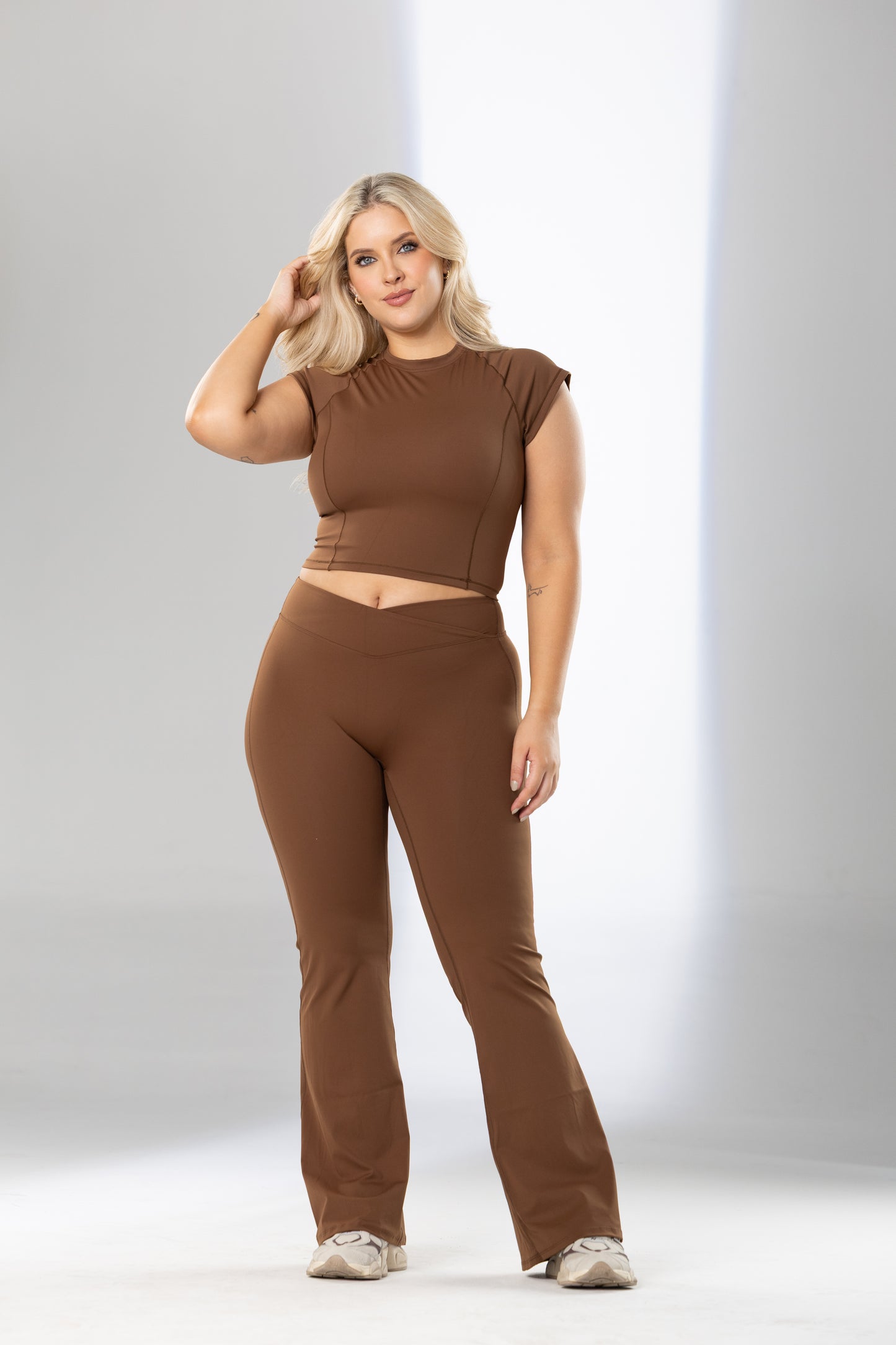 Flow Invisible Scrunch Leggings