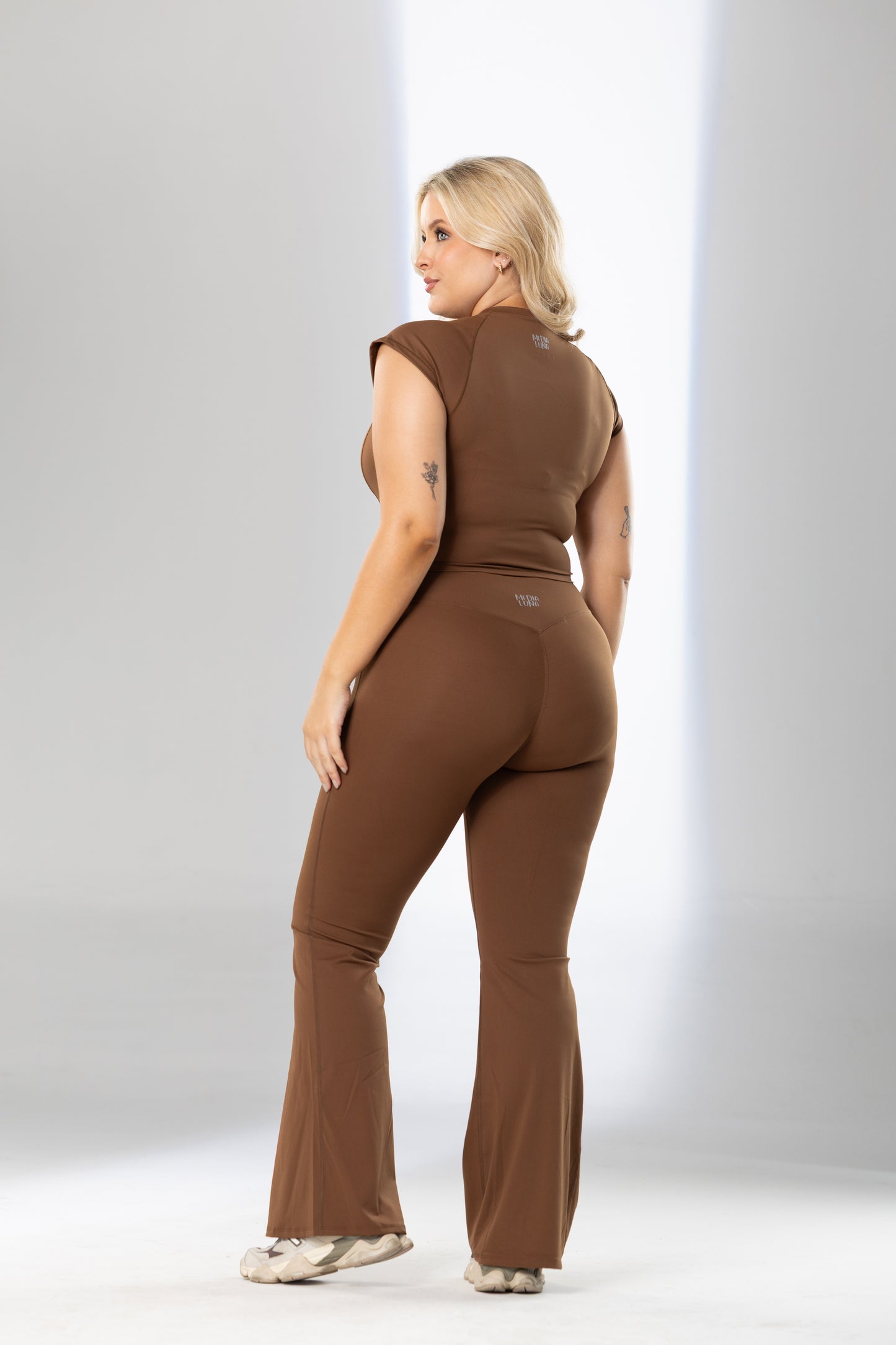 Flow Invisible Scrunch Leggings