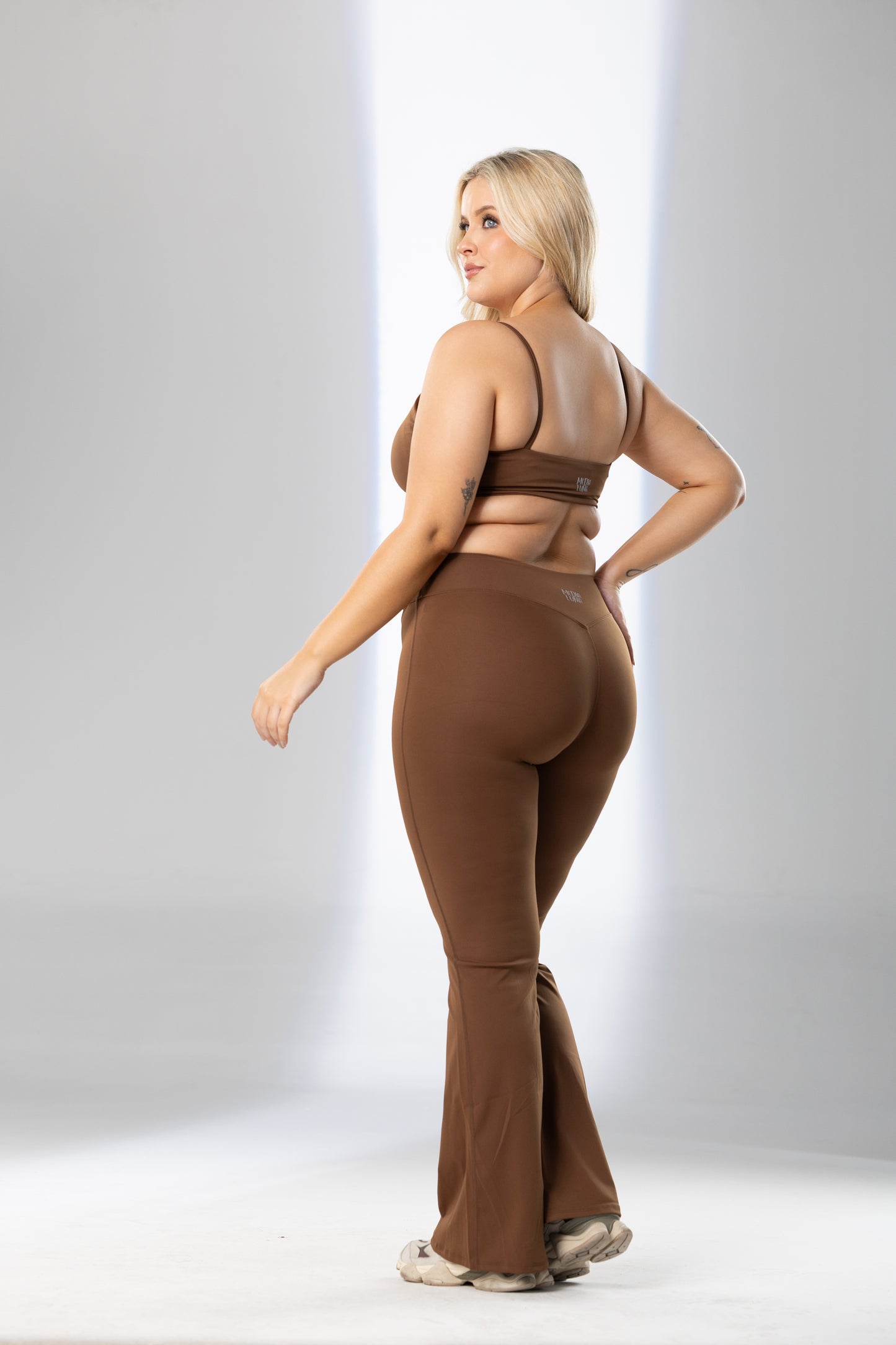 Flow Invisible Scrunch Leggings